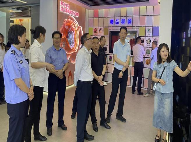 省政务服务和资源交易服务中心开展国际禁毒日主题党日活动